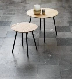 Bout De Canapé NYBO Ø40 Coloris Chêne/noir -Royal Oak || DODO || Basic Soldes Magasin 100560