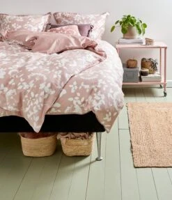 Parure De Lit Satin DAGMAR 240x220 Rose -Royal Oak || DODO || Basic Soldes Magasin 107415