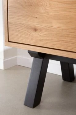 Royal Oak Meuble TV SANDBY 2 Portes Chêne Naturel/noir -Royal Oak || DODO || Basic Soldes Magasin 132864