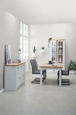 Table MARKSKEL 150x193 Blanc/coloris Chêne -Royal Oak || DODO || Basic Soldes Magasin 139172