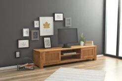 Royal Oak Meuble TV OLDE 200 Cm 2 Portes Chêne -Royal Oak || DODO || Basic Soldes Magasin 139490