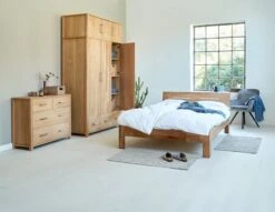 Royal Oak Cadre De Lit OLSKER 140x200 Chêne -Royal Oak || DODO || Basic Soldes Magasin 165537