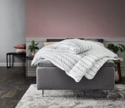 Oreiller 700g TRONFJELLET 60x63/70 15 Oreiller 700g TRONFJELLET 60x63/70 -Royal Oak || DODO || Basic Soldes Magasin 172370