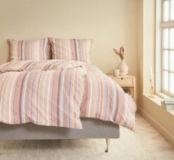 Parure De Lit ABBIE 240x220 Violet 5 Parure De Lit ABBIE 240x220 Violet -Royal Oak || DODO || Basic Soldes Magasin 176160