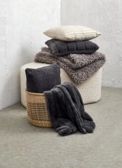 Plaid HASSEL 120x160 Gris -Royal Oak || DODO || Basic Soldes Magasin 186166 1