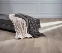 Plaid HAGTORN 140x200 Polaire Gris -Royal Oak || DODO || Basic Soldes Magasin 194423 1