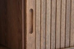 Royal Oak Meuble TV LYNGVIG 2 Portes Tambours Chêne Foncé -Royal Oak || DODO || Basic Soldes Magasin 212432