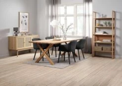 GRIBSKOV L230 Table Chêne + 4 ADSLEV Chaises Anthracite 5 GRIBSKOV L230 Table Chêne + 4 ADSLEV Chaises Anthracite -Royal Oak || DODO || Basic Soldes Magasin 218359